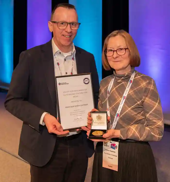 Karen receiving her Outstanding Contribution Medal at SfE BES 2026.